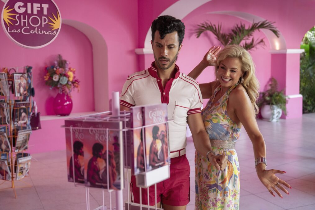 Rafael Cebrian and Jessica Collins in 'Acapulco' Season 4