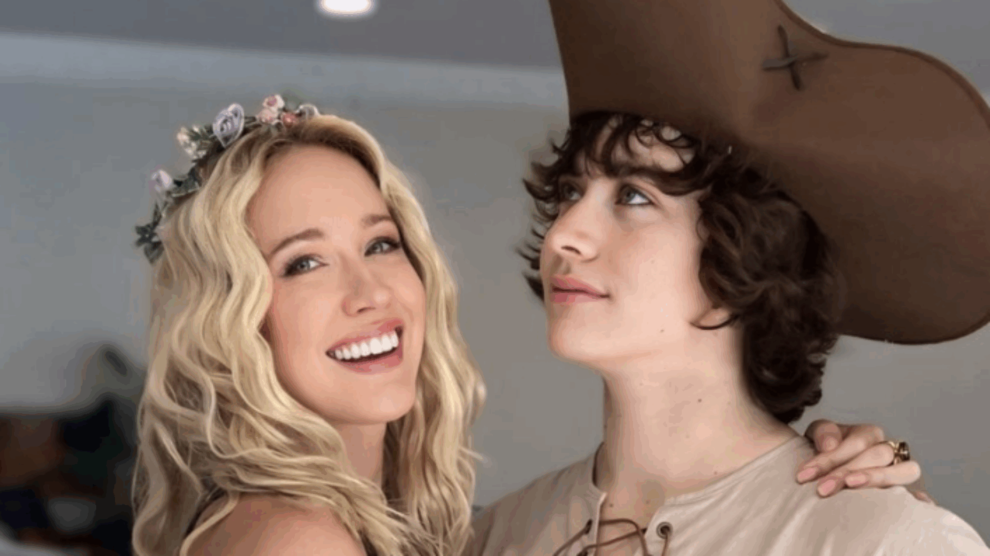 Anna Camp and Jade Whipkey