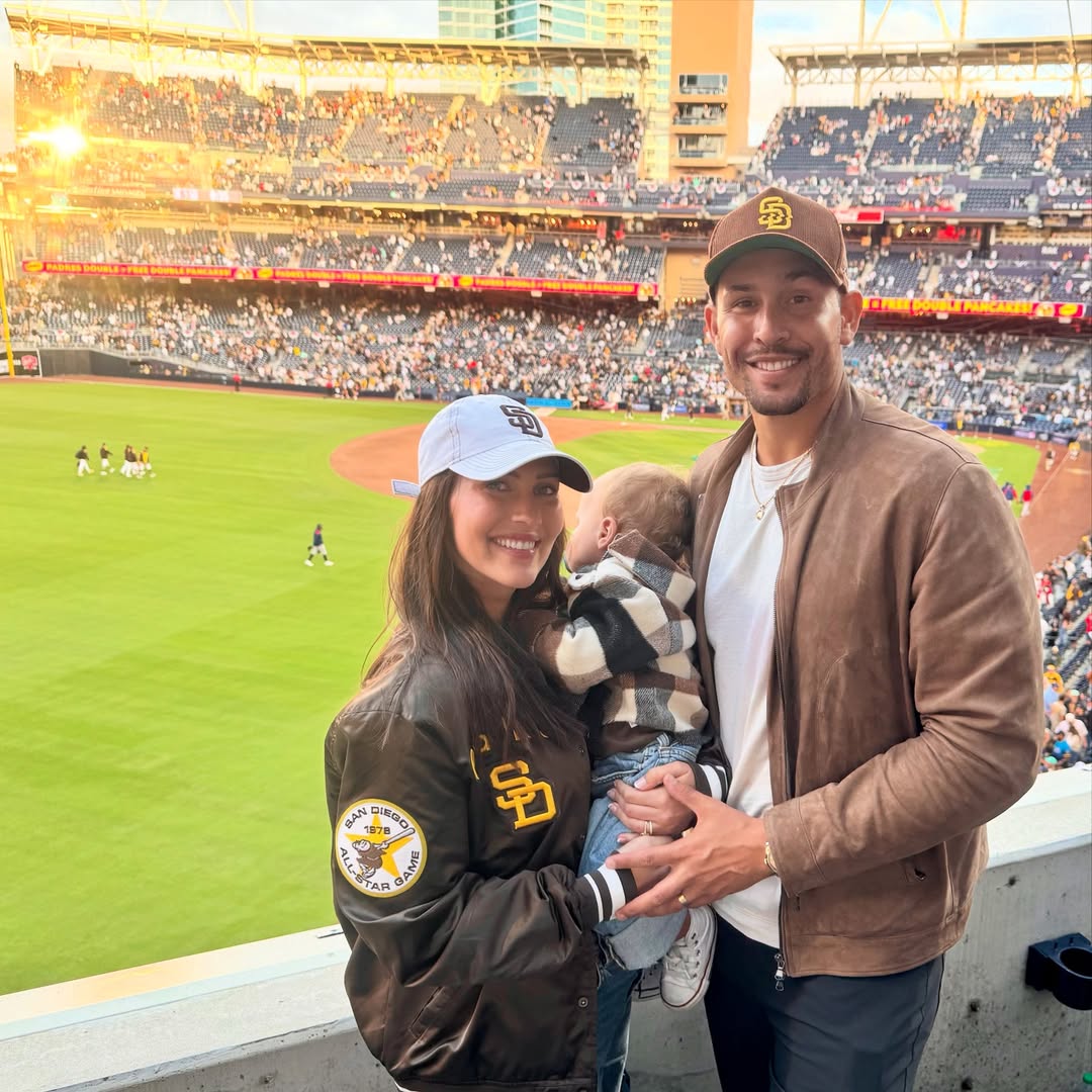 Becca Kufrin, Thomas Jacobs, and their son