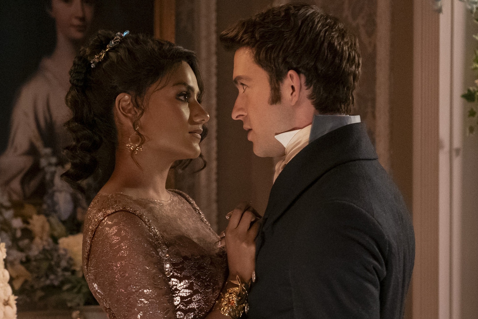 Simone Ashley and Jonathan Bailey in 'Bridgerton'