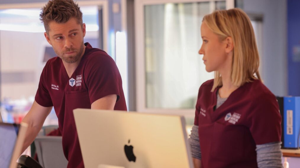 Luke Mitchell as Dr. Mitch Ripley, Jessy Schram as Dr. Hannah Asher — 'Chicago Med' Season 10 Finale 
