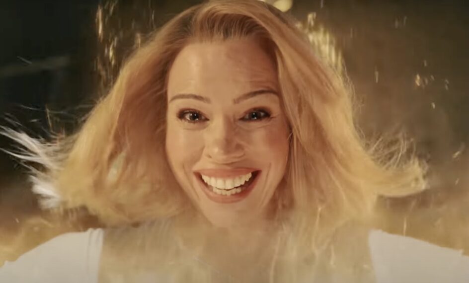 Billie Piper as the Doctor — 'Doctor Who' Season 2 Finale 