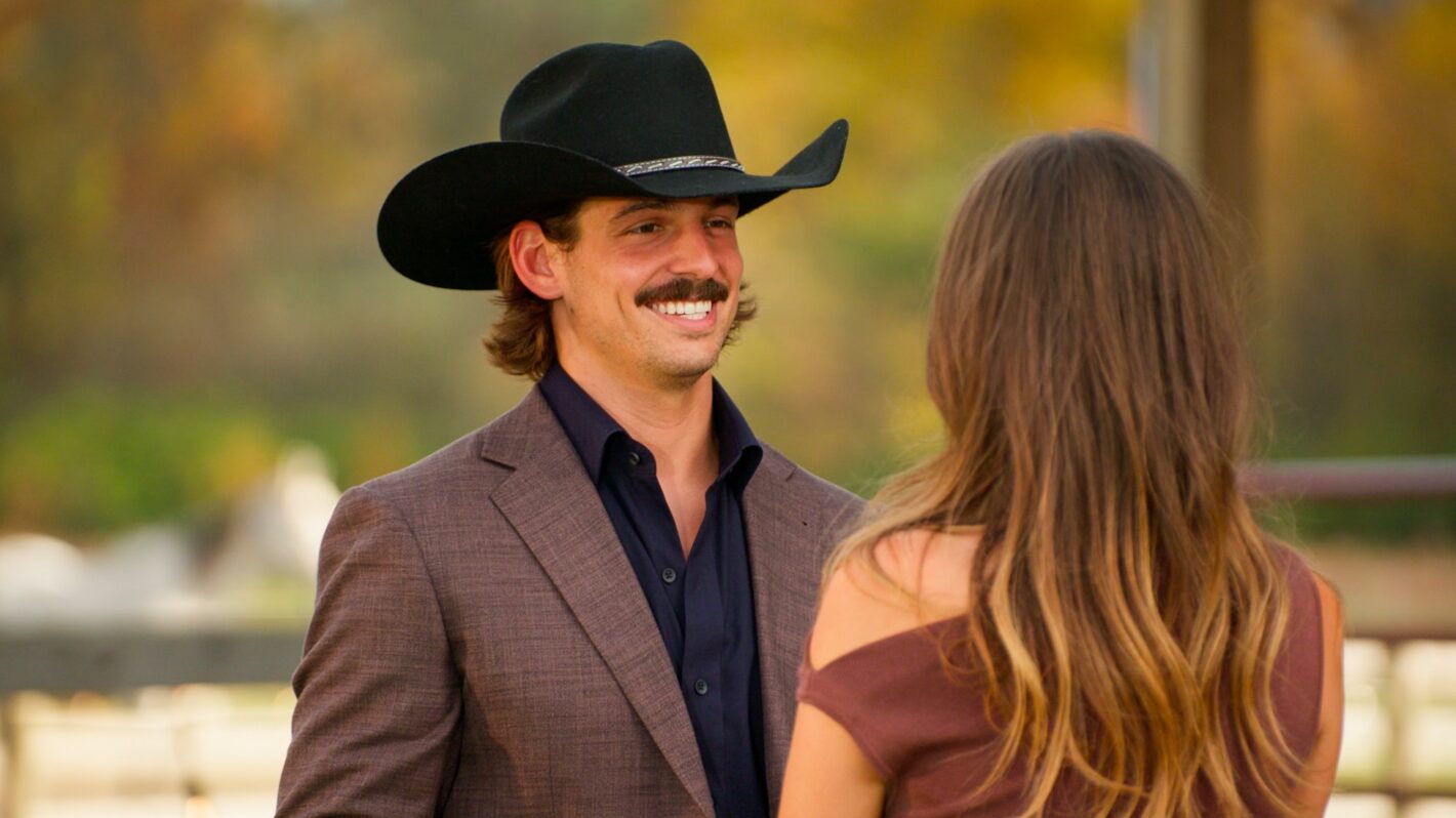 Farmer John with Dater Claire in the 'Farmer Wants a Wife' Season 3 finale