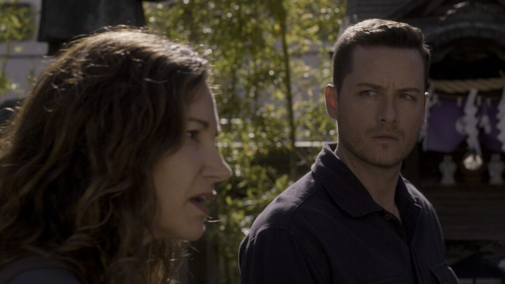 Jama Williamson as Megan Washburn and Jesse Lee Soffer as Supervisory Special Agent Wesley 