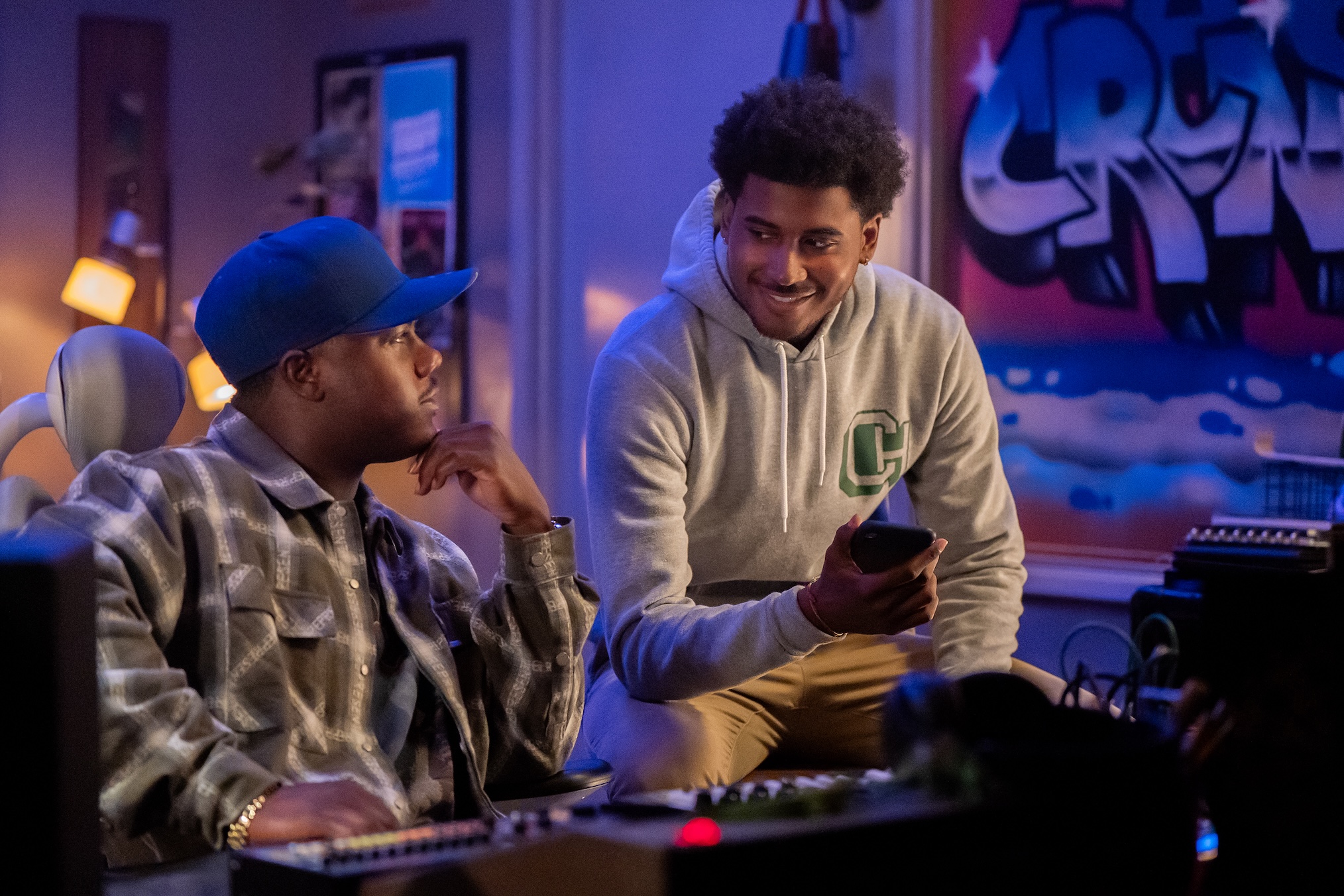 Yusef Thomas as Rodney and Michael Cooper Jr. as Justin Edwards in Episode 106 of Forever.
