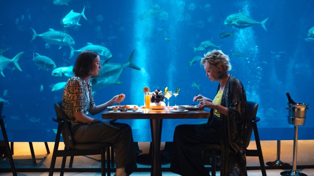 Hannah Einbinder and Jean Smart in 'Hacks' Season 4