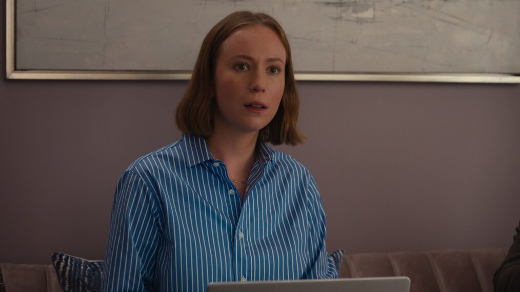 Hannah Einbinder in 'Hacks' Season 4