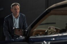 'Hacks' Star Tony Goldwyn on Bob's Reaction to Deborah's Shocking Sacrifice for Ava