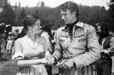 Marguerite Churchill and John Wayne in 'The Big Trail' (1930)