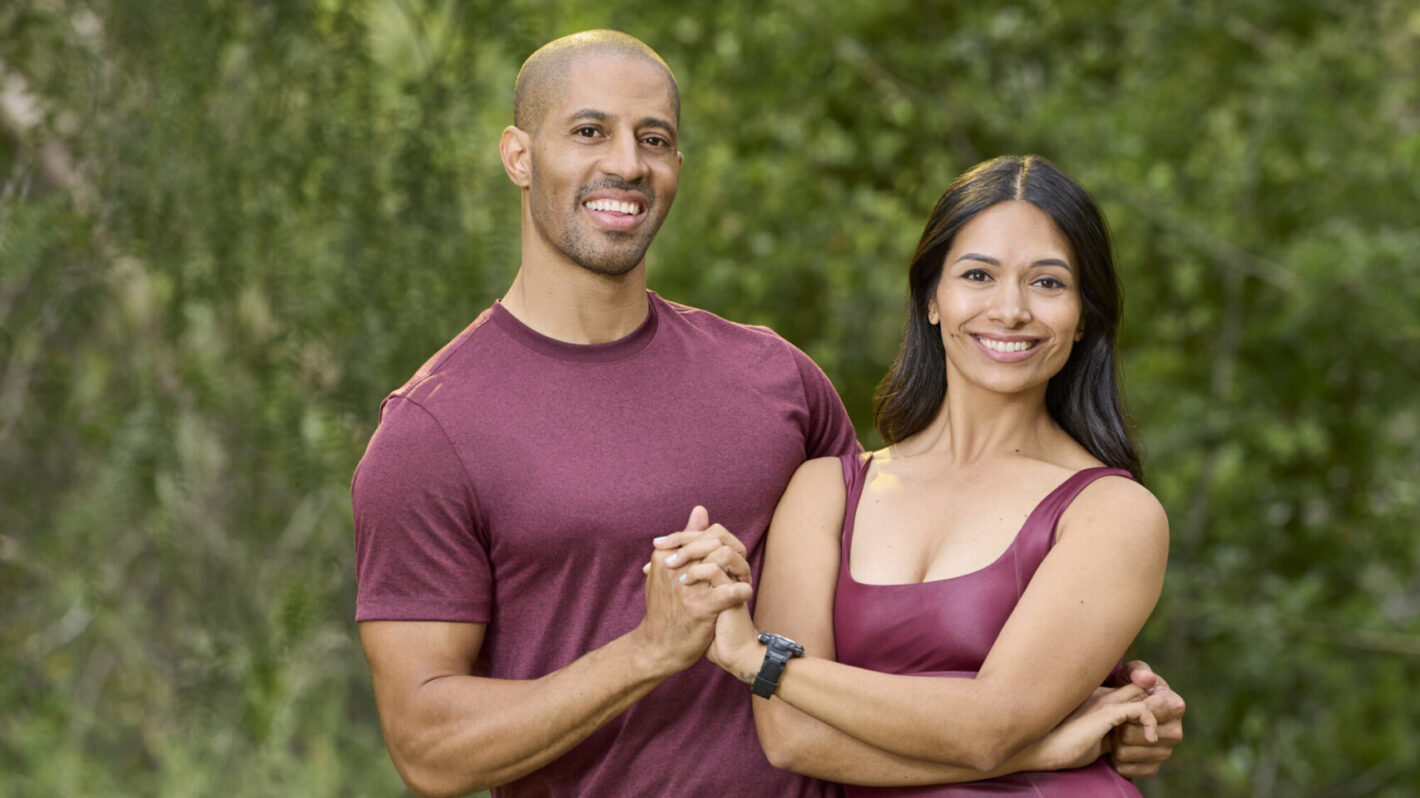 Contestants Jonathan Towns and Ana Towns from the CBS Original Series THE AMAZING RACE