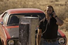 Josh Holloway on payphone in Duster