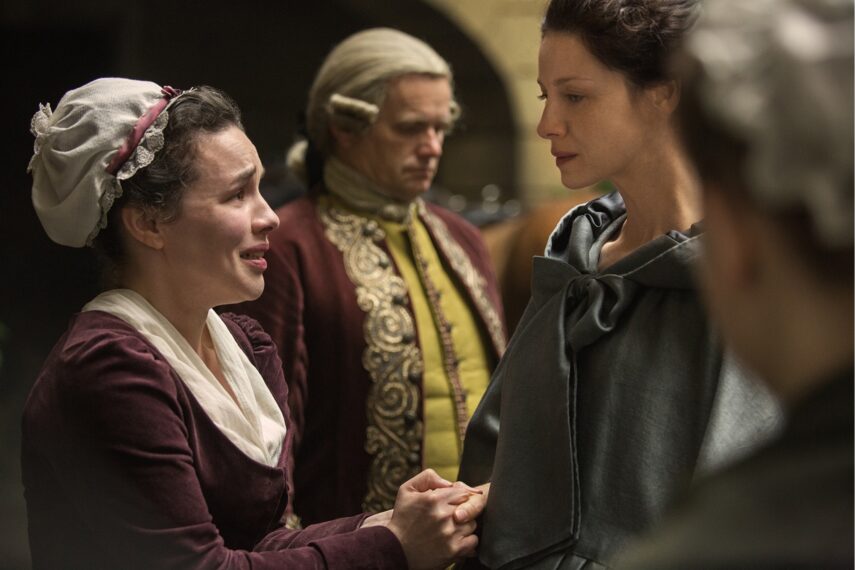 Adrienne Marie Zitt and Caitriona Balfe in 'Outlander' Season 2, Episode 7