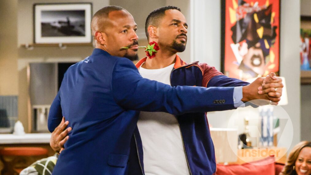 Marlon Wayans and Damon Wayans Jr. in 'Poppa's House'