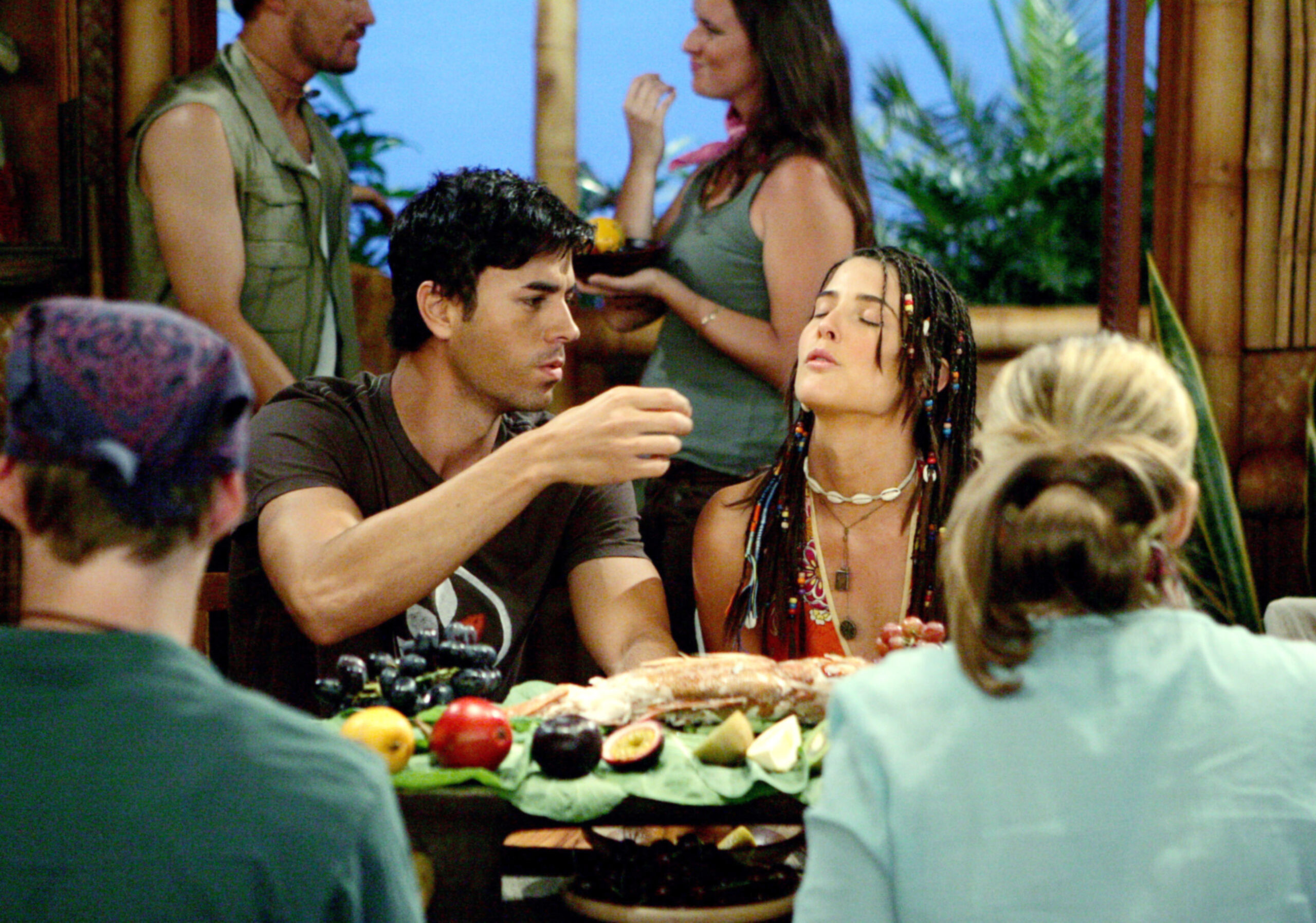 Enrique Iglesias, Cobie Smulders, 'We're Not From Here'