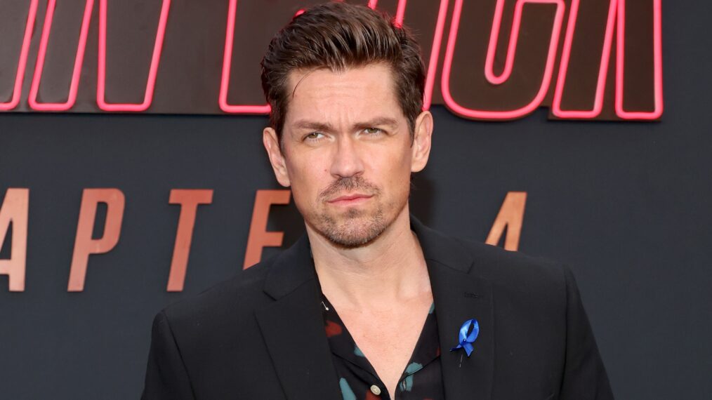 Steve Howey joins 'High Potential' Season 2