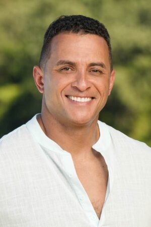 Joe Hunter Headshot
