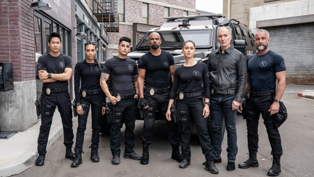 David Lim as Victor Tan, Annie Ilonzeh as Devin Gamble, Niko Pepaj as Miguel Alfaro, Shemar Moore as Daniel “Hondo” Harrelson, Anna Enger Ritch as Zoe Powell, Patrick St. Esprit as Commander Robert Hicks and Jay Harrington as David “Deacon” Kay — 'S.W.A.T.' Series Finale 'Return to Base'