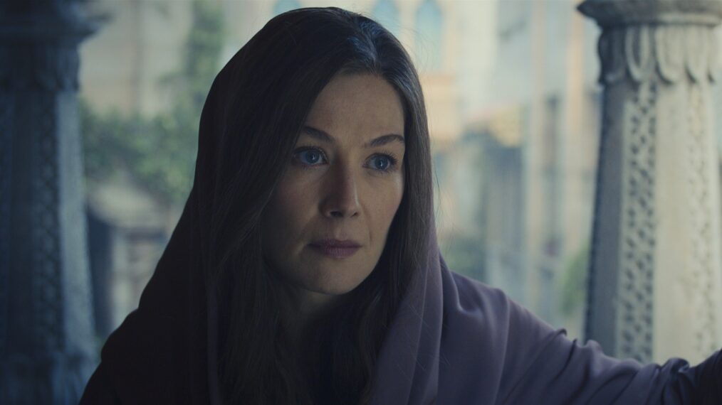 Rosamund Pike in 'The Wheel of Time' Season 3