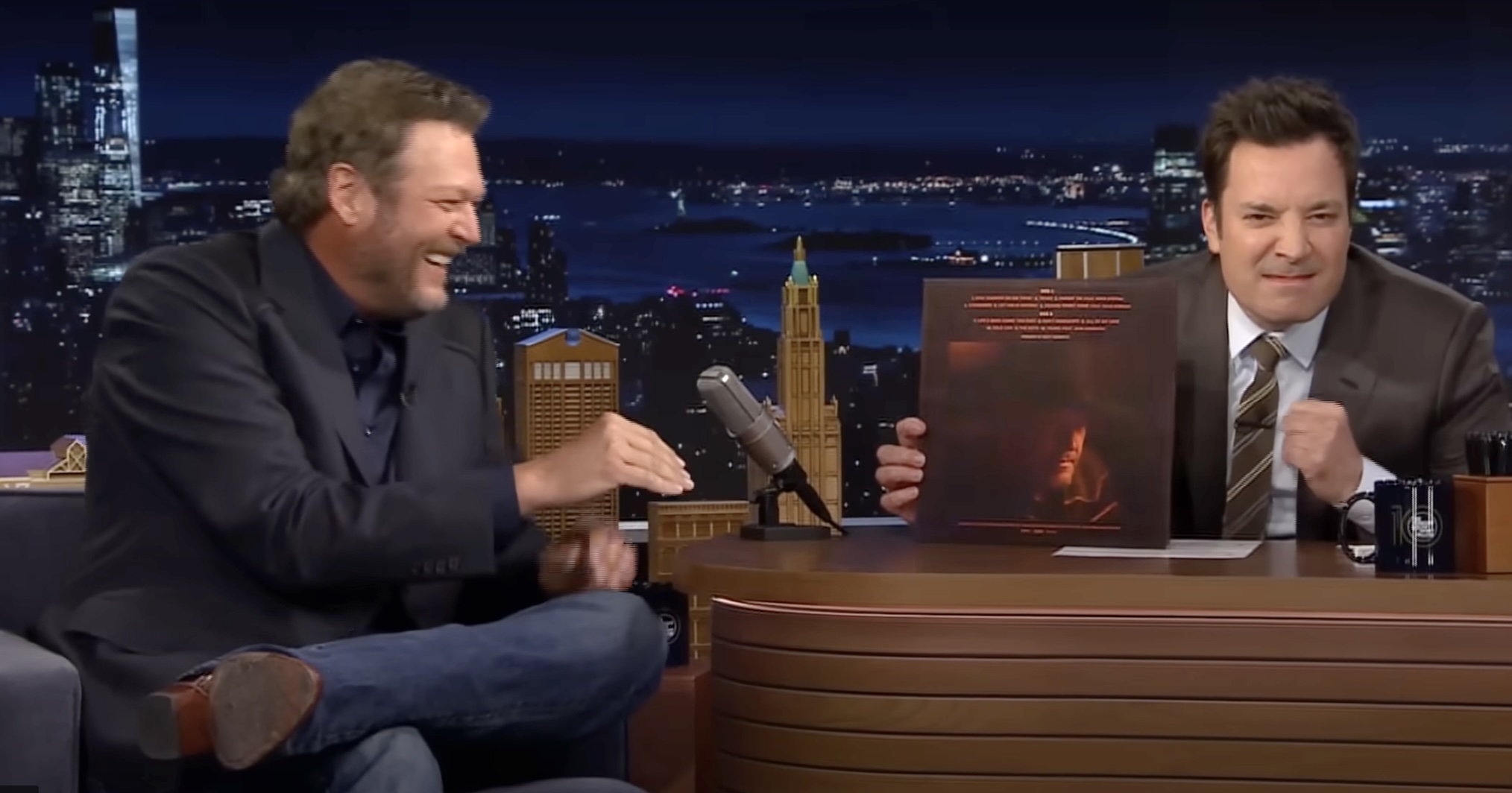 Blake Shelton Takes 'Cheap Shot' at Jimmy Fallon During Interview