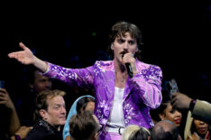 Benson Boone performs onstage during the 2025 American Music Awards