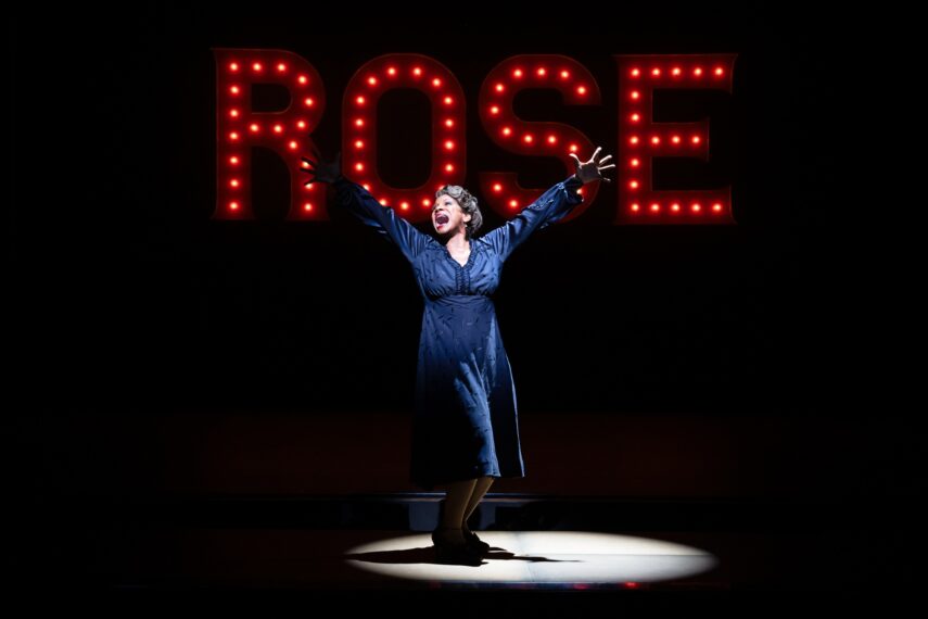 Audra McDonald in 'Gypsy' / Cr. Julieta Cervantes