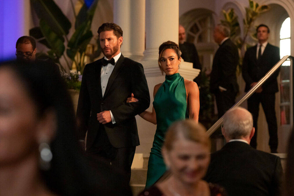 Mark Meachum (Jensen Ackles) and Amber Oliveras (Jessica Camacho) in Countdown