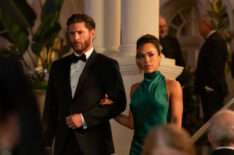 Mark Meachum (Jensen Ackles) and Amber Oliveras (Jessica Camacho) in Countdown