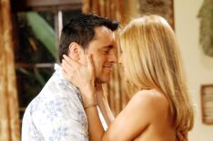 Matt LeBlanc and Jennifer Aniston in Friends - 'The One in Barbados, Part II' - Season 9