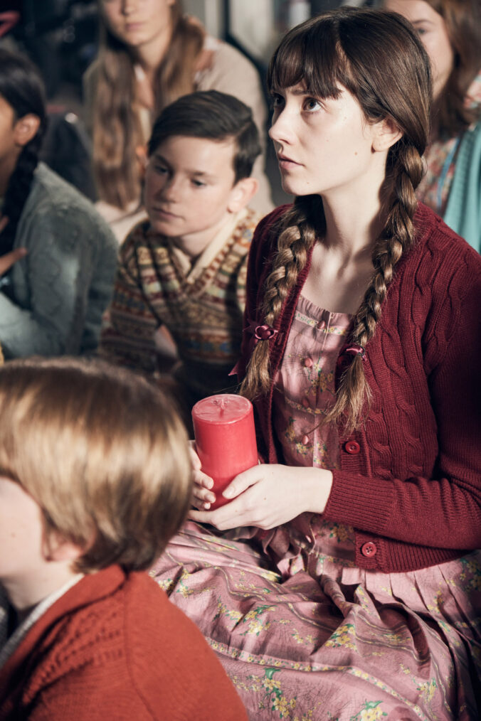 Joyce (Scarlett Rayner) in 'Grantchester' Season 10 Episode 4