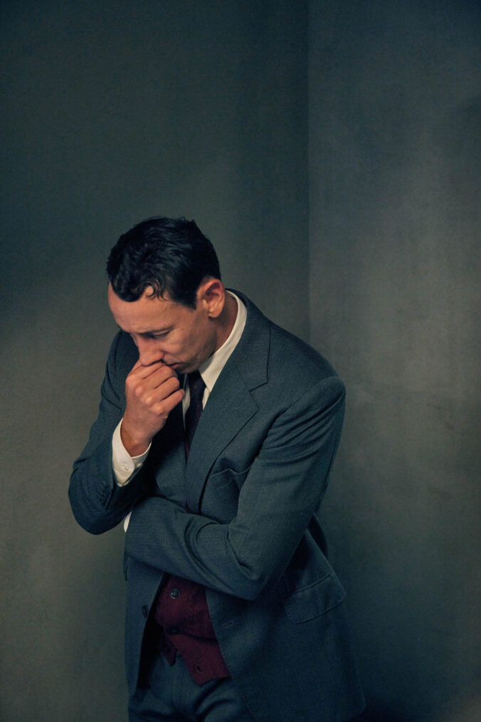 Leonard Finch (Al Weaver) in 'Grantchester' Season 10 Episode 7