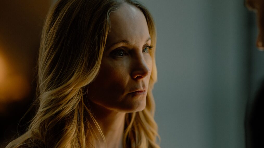 L-R Joanne Froggatt as Jan Da Souza and Tom Hardy as Harry Da Souza in MOBLAND, episode 4, season 1, Streaming on Paramount+ 2025. Photo Credit: Luke Varley/Paramount+