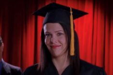 Lauren Graham at her graduation as Lorelai wearing a cap and gown