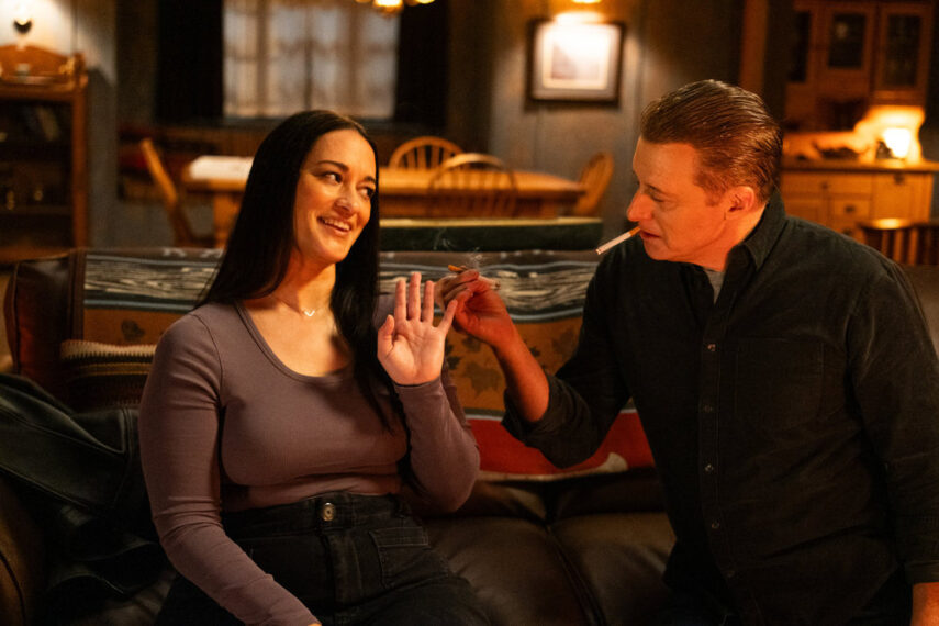 Sara Tomko as Asta Twelvetrees, Alan Tudyk as Harry Vanderspeigle — 'Resident Alien' Season 4 Premiere 
