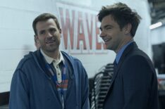 Scott Evans as Charlie and Drew Tarver as Sandy Gordon in Episode 108 of Running Point