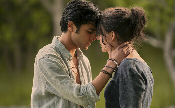 Shubham Maheshwari and Emily Alyn Lind as Cadence and Gat in We Were Liars