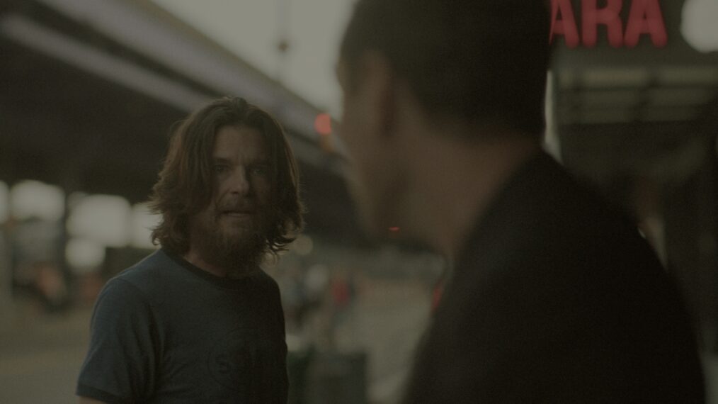 Jason Bateman as Vince, Jude Law as Jake — 'Black Rabbit' Season 1 Episode