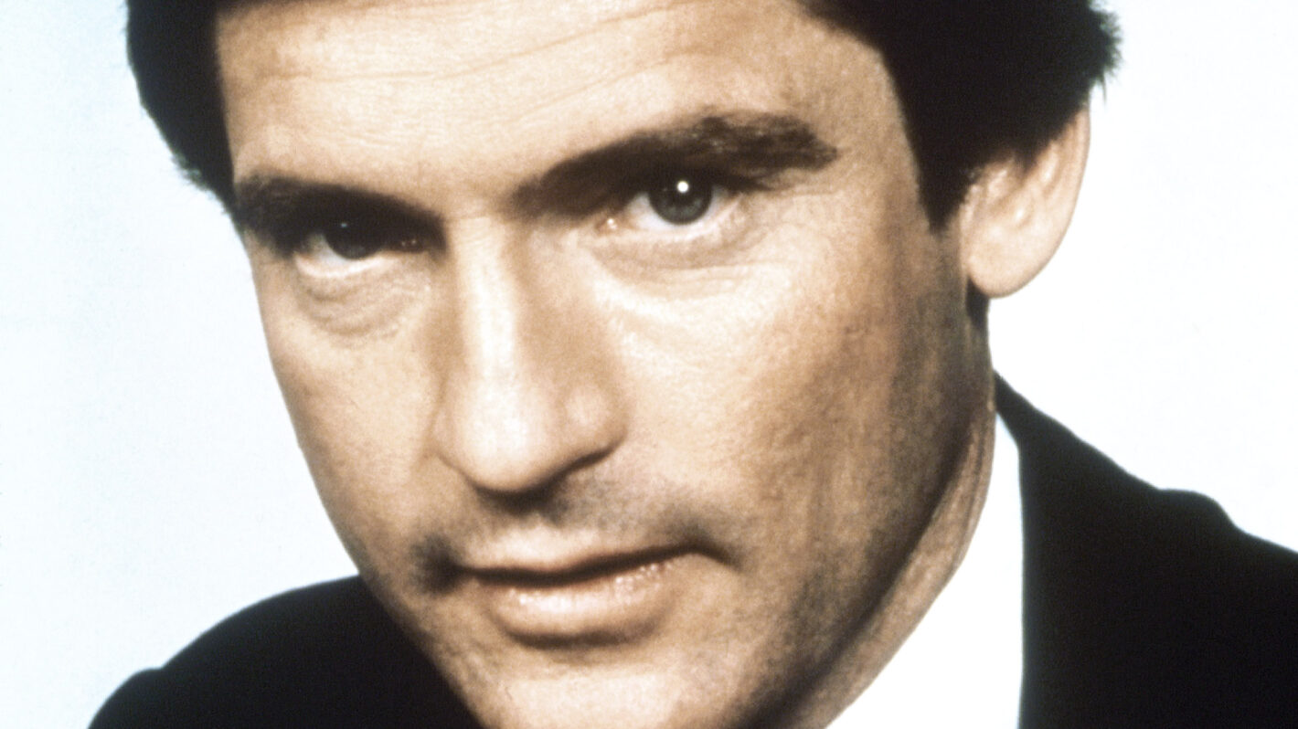 Chris Robinson in General Hospital