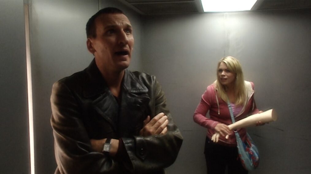 Christopher Eccleston as Ninth Doctor, Billie Piper as Rose — 'Doctor Who' Season 1 Episode 1 