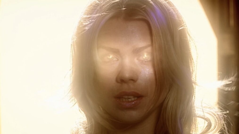 Billie Piper as Rose/Bad Wolf — 'Doctor Who' Season 1 Finale 
