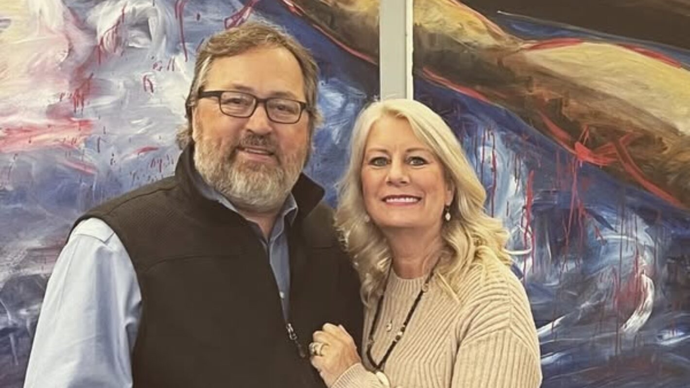 Al Robertson and wife Lisa Robertson