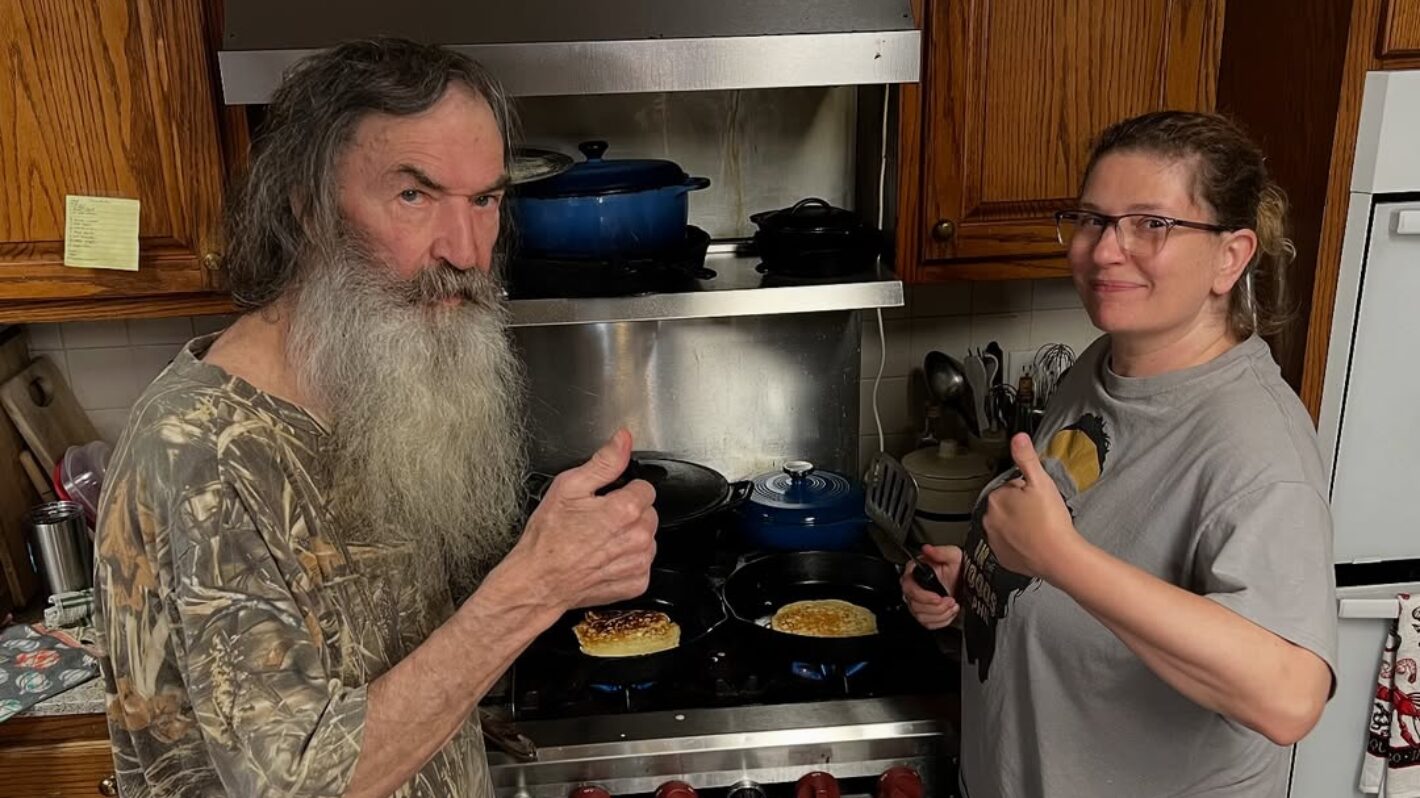 'Duck Dynasty's Phil Robertson's Daughter Phyllis Their Relationship(02)