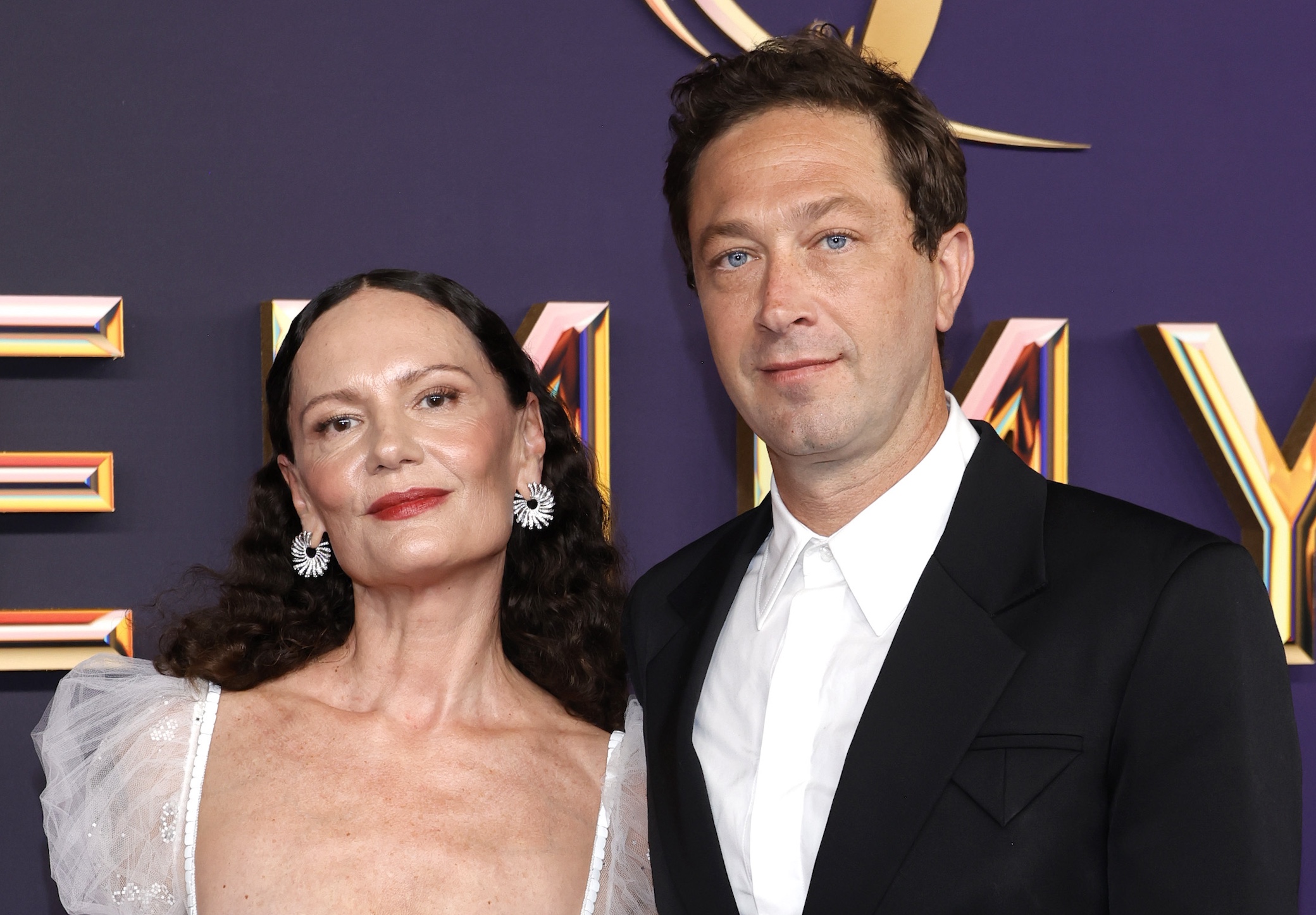 Yelena Yemchuk and Ebon Moss-Bachrach attend the 76th Primetime Emmy Awards