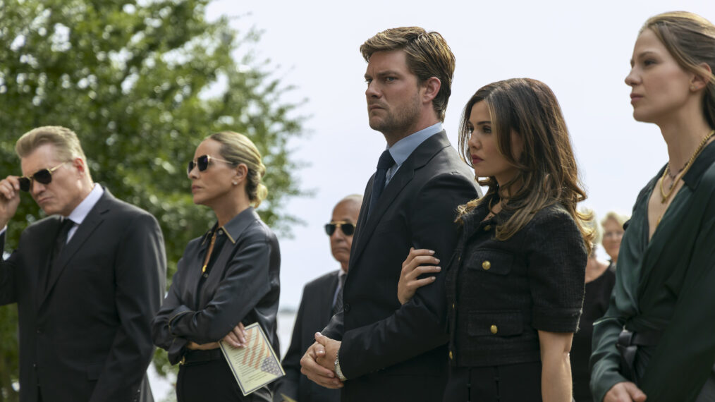 Holt McCallany, Maria Bello, Jake Weary, Danielle Campbell, and Melissa Benoist in Netflix's 'The Waterfront,' Season 1, Episode 4.