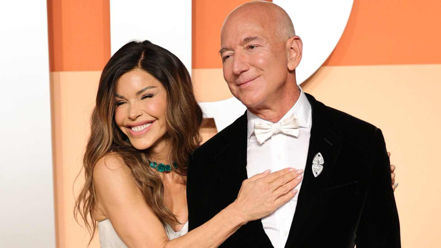 Lauren Sánchez and Jeff Bezos attend the 2025 Vanity Fair Oscar Party
