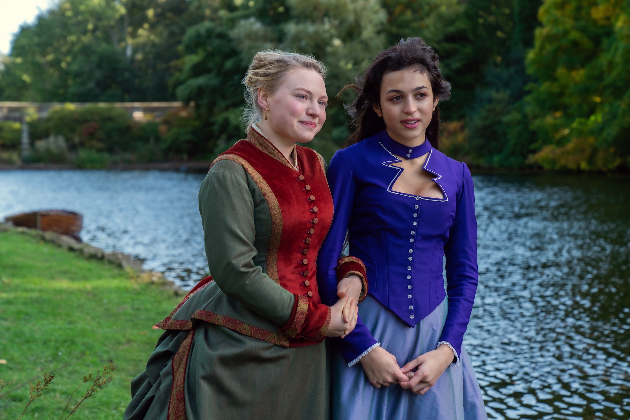 Mabel and Honoria in The Buccaneers Season 1