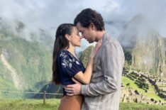 Rhiannon Fish and Alec Santos in 'A Machu Picchu Proposal'