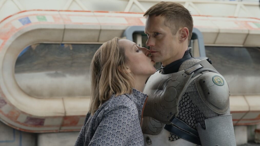 Anna Konkle and Alexander Skarsgård — 'Murderbot' Season 1 Episode 5