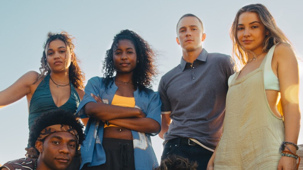 (L to R) Jonathan Daviss as Pope, Madison Bailey as Kiara, Carlacia Grant as Cleo, Chase Stokes as John B, Drew Starkey as Rafe, Madelyn Cline as Sarah Cameron in season 5 of Outer Banks.
