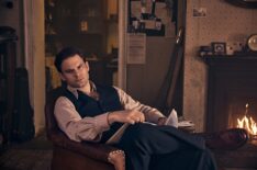 Jeremy Irvine in 'Outlander: Blood of my Blood'