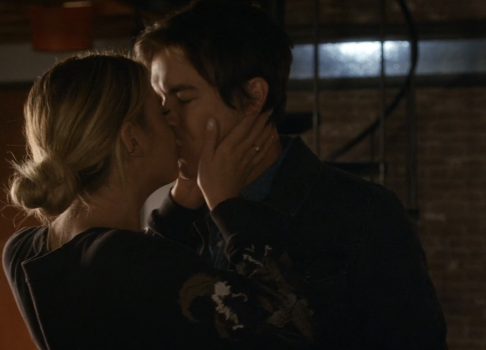 Tyler Blackburn as Caleb and Ashley Benson as Hanna in 'Pretty Little Liars' Season 7 Episode 10